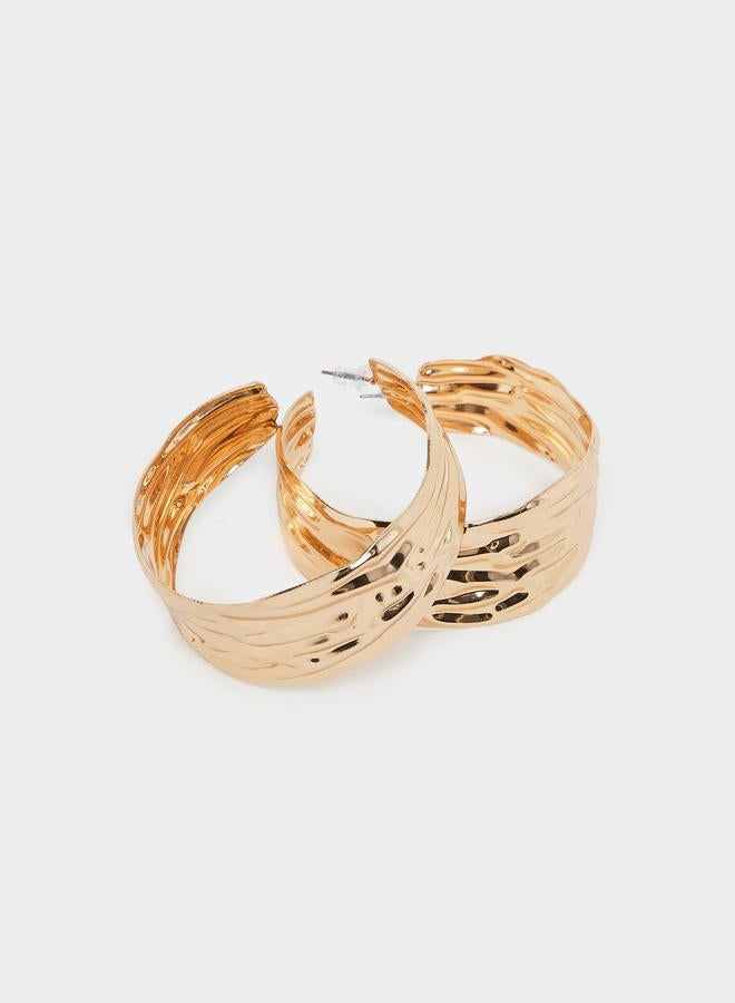 ستايلي أقراط حلقية بتفاصيل بارزة الملمس - Image 3